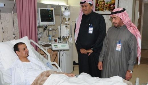 الصيخان اطمأن على صحة الزميل الخليفة بمستشفى الملك سعود بعنيزة