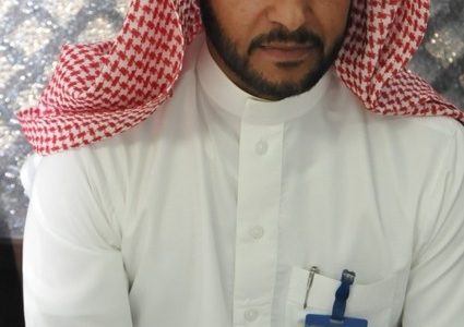 مستشفى الملك سعود بعنيزة يطلق معرض التسوق الغذائي الآمن