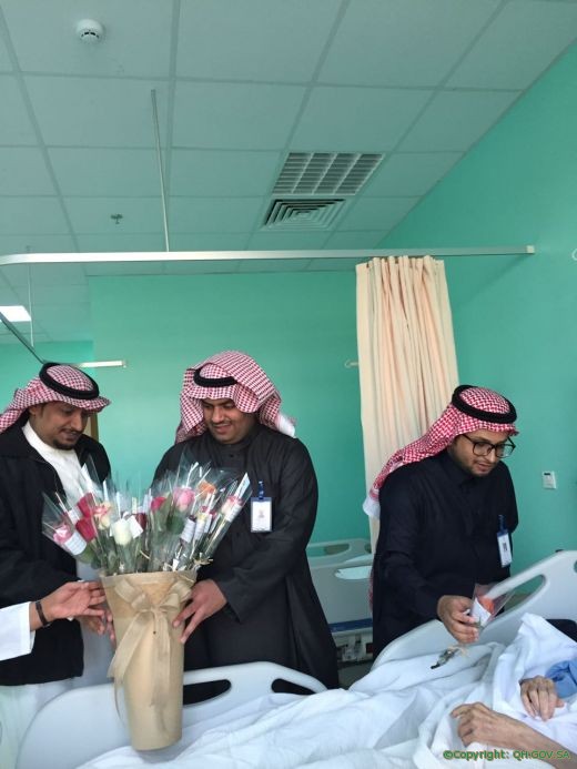مستشفى الشفاء للنقاهة بعنيزة يفعل حملة ” وطننا أمانة “