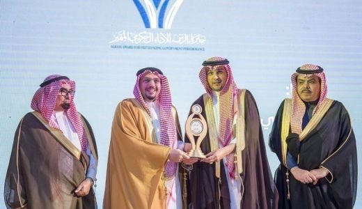 مستشفى الرس يحصد جوائز جائزة الرس للأداء الحكومي