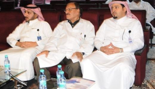 مدير مستشفى الملك سعود بعنيزة افتتح ندوة المستجدات في طب المختبرات