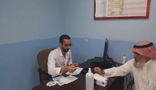 مستشفى الملك سعود بعنيزة يطلق عيادة خاصة للخدمات الدوائية
