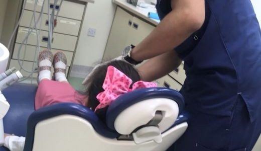 مستشفى الملك سعود بعنيزة يفحص 22 طالبة بقسم الأسنان